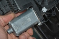 фото thumb №7, Подъемник стекло правый перед pp citroen jumpy 3 iii 9837798880