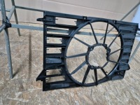 Audi a-4 a4 b9 8w корпус вентилятора радиатора с Разборки, фото thumb