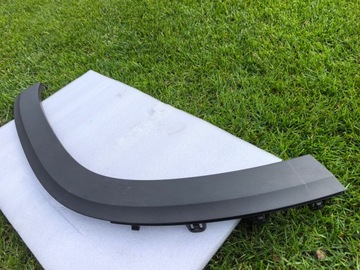 фото thumb №3, Mercedes glb 247 планка крыльев правая зад