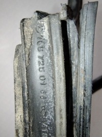 Прокладка стекло дверь левая 168 mercedes-benz оригинальный номер a1687250166 a klasa Киев, фото thumb