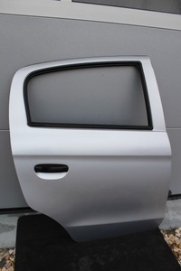 фото thumb №1, Mitsubishi space star ii a66 дверь правые зад eu