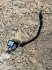 фото thumb №1, Mercedes клемма минус a0009052702