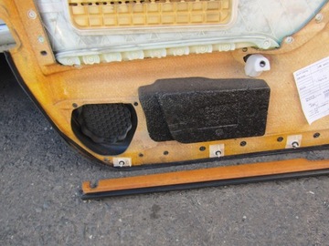 фото thumb №12, 7 mercedes w203 sport купе оббивка двері права передня