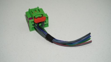 фото thumb №6, Audi volkswagen seat skoda штекер роз'єм з'єднувач 8k0972483f