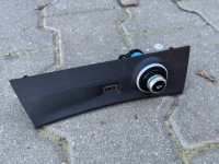 фото thumb №1, Роз'єм прикурювача port usb alfa romeo stelvio 156115933 00505493820