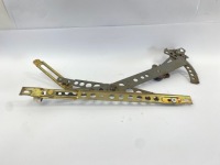 Купить Подъемник механизм стекло правый перед передний ручной механический mercedes w123, фото thumb