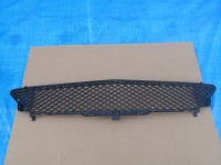 фото thumb №1, B klasa w246 решётка средняя бампер перед