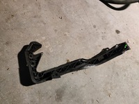 фото thumb №1, Направляющая pod фара правый subaru legacy 2014-