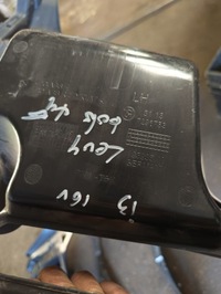 фото thumb №6, Bmw i3 l01 напрямна кронштейн крила заднього задня 7296754 7296753