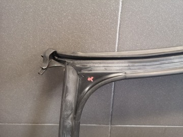 фото thumb №13, Прокладка скла двері правий зад audi a4 b7 avant 8k9839440f