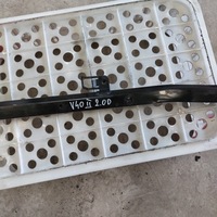 фото thumb №13, Volvo v40 ii 2,0d балка усилитель распорка чашка 31349965