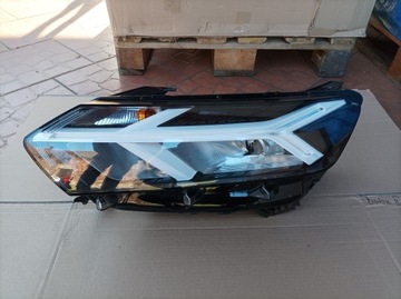 фото thumb №1, Dacia sandero iii левая лампа led 260602561r