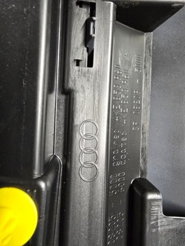 фото thumb №9, Планка двері праві перед audi e-tron 4ke нова