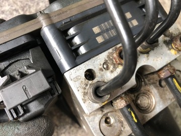 фото thumb №8, Bmw x5 e70 насос abs dsc блок управления 3.0 d 235km m57 e71 x6