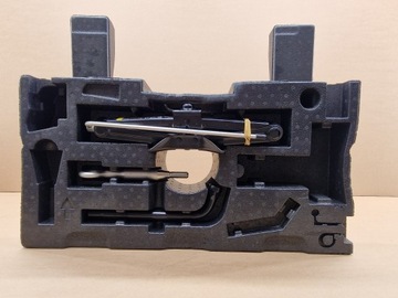 фото thumb №1, Набір ремонтний пінополістирол домкрат volvo xc90 ii