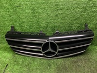 фото thumb №1, Mercedes r klasa w251 r251 решётка радиатора решётка радиатора решётка радиатора a2518880223 przed liftem