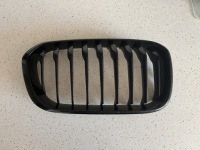 Купить Решётка  решётка радиатора правый  перед bmw f20 f21 рестайлинг  7371748, фото thumb
