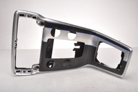 фото thumb №1, Volvo v40 ii рамка радио панель обдув 08632794