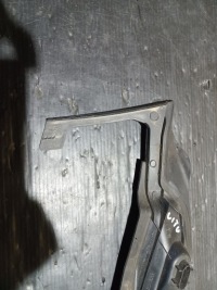 фото thumb №8, Mercedes vito w447 заглушка жабо правая прокладка стекло a4478842674