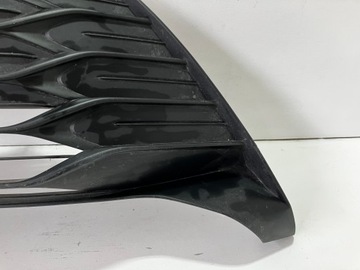 фото thumb №10, Yaris iii рестайлинг решётка бампера средняя решётка радиатора