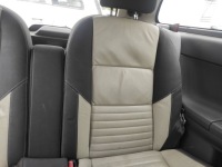 фото thumb №10, Сиденья комплект левое правое диван зад + обшивки volvo c30 rdesign светлый