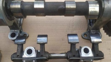 фото thumb №6, Mercedes-benz w123 1984 вал розподільний вал опори коромисла