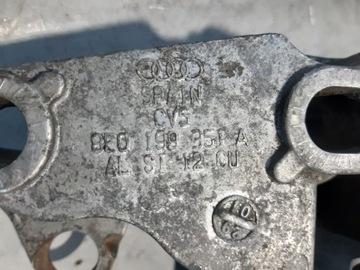 фото thumb №10, Крепление двигателя 8e0199351a лапи двигателя левая vw passat b5 fl 2.8 v6