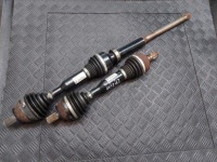 фото thumb №1, Привідний вал перед передня ліва 31325575 права 31272540 volvo xc70 ii 2.4 d5