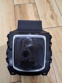 фото thumb №1, Рамка домкрата передач mazda оригинальный номер k123-64449