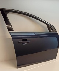 фото thumb №3, Volvo v40 ii дверь правый перед 498
