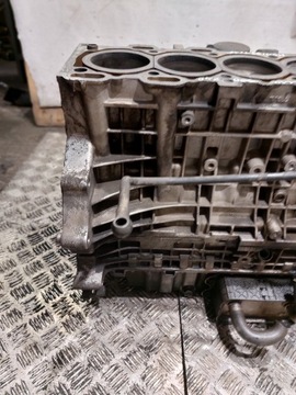 фото thumb №10, Блок dół двигуна volvo s60 2.4d d5244t 120kw