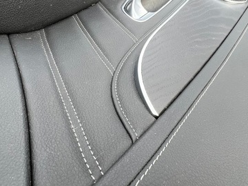 фото thumb №8, Mercedes amg w205 sedna boczeń оббивка двері правий зад шкіра оригінал eu
