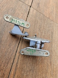 фото thumb №1, Mercedes ml w164 05-11 петля петлі двері лівий задня c349