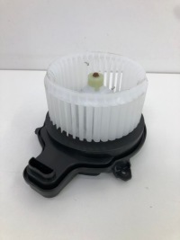 фото thumb №1, Ford maverick воздуходувка вентилятор отопителя jx6a-19846-cc 2021-