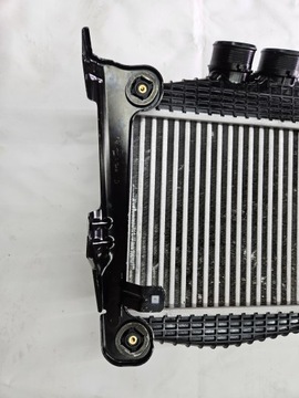 фото thumb №12, Радиаторов интеркулер руль воздуха maserati levante m161 670109553