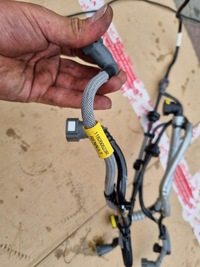 фото thumb №4, Шланг масляный renault clio v 1.0 118260523r