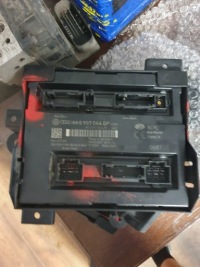 фото thumb №1, Модуль блок управления комфорта audi a4b8 combi 8k0907064dp
