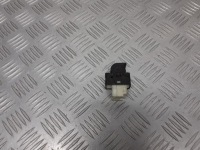 фото thumb №1, Кнопка стекло правый задняя nissan primera p11