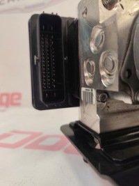 Dodge durango 21-26 насос abs модуль 68632412aa Недорого, фото thumb