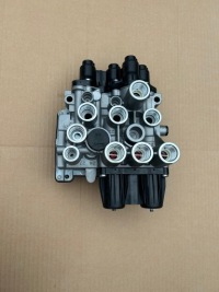 Купити Основа осушувача man tgx tg3 новий оригінал 81521086031, фото thumb