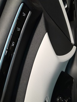 фото thumb №7, Hyundai tucson iv обшивки дверь перед зад светлая кожа