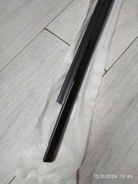 фото thumb №5, 10215. bmw x1 u11 молдинг уплотнитель левый задняя 9451535