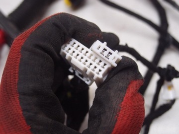 фото thumb №8, Установка двері лівий перед tucson iv 91601-n7150