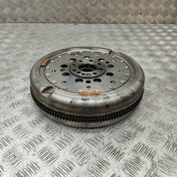 фото thumb №6, Mercedes-benz cla c117 x117 w117 2019 koło маховики