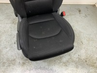 фото thumb №9, Hyundai i30 2019 перед сторона права сидіння, сидіння