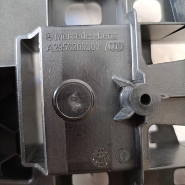 фото thumb №10, Mercedes eqe w295 усилитель ремня передней a2956209300