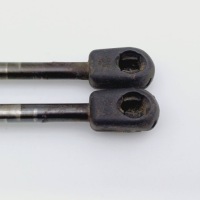 Привід кришки багажника skoda octavia mk2 1z5827550 cena za 2 szt nr205 Зі Шроту, фото thumb