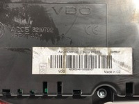 фото thumb №6, Счетчик audi a1 8x 8x0920930p 2.0 143km 10-18 приборы