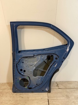 фото thumb №8, Toyota yaris cross двері задні праві