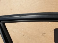 фото thumb №6, Прокладка рамка направляющая стекло дверь правый перед volvo xc40 оригинальный номер